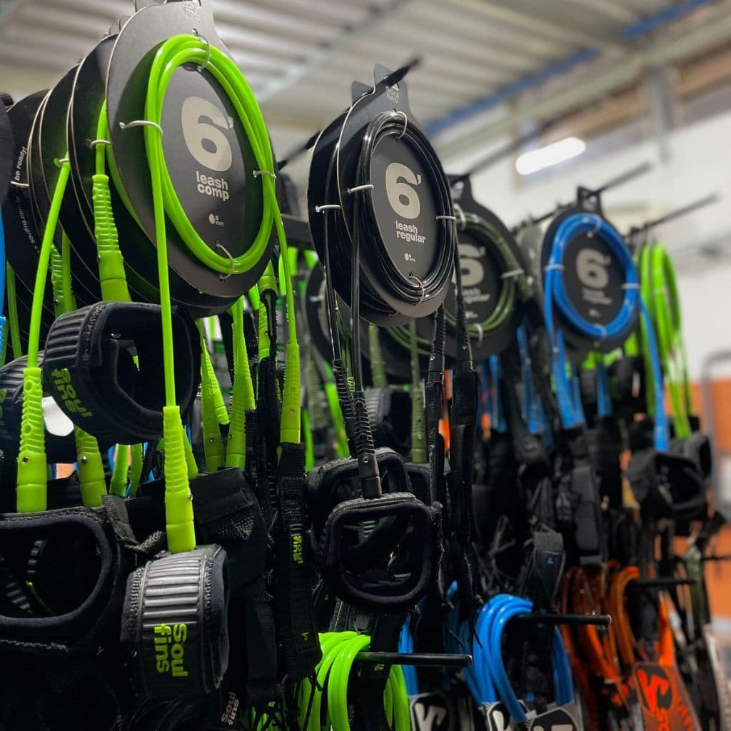 Leash Injetado Regular Surf 6pés X 6mm Tornozelo Leash Surf Profissional Duplo Girador Injetado