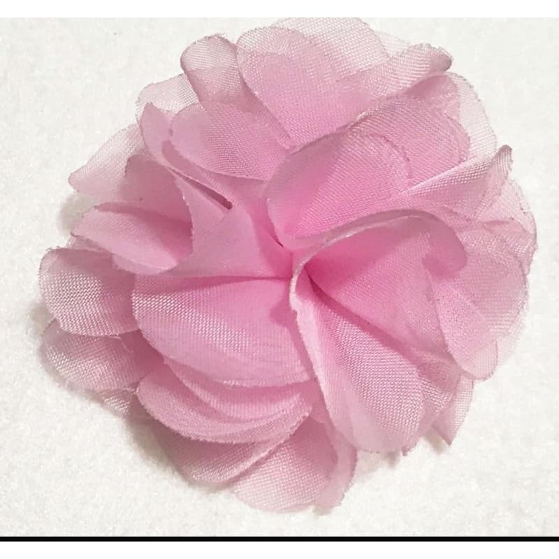 20 unidades Flor de Voal - modelo camélia