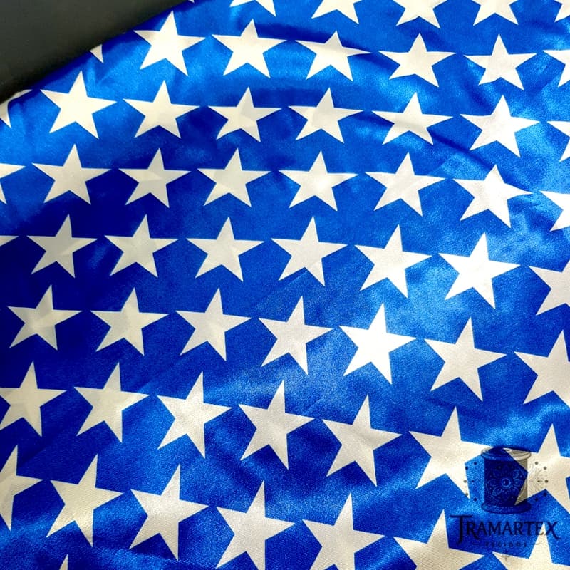 Tecido Cetim Estampado - Estrelas Mulher Maravilha – Brilhante, Leve e Macio | Ideal para Vestidos, Artesanato Decoração