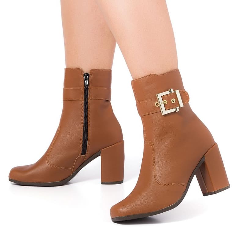 Bota Feminina Salto Alto Grosso Fivela Bico Quadrado Cano Curto Original Olívia Moda Confortável