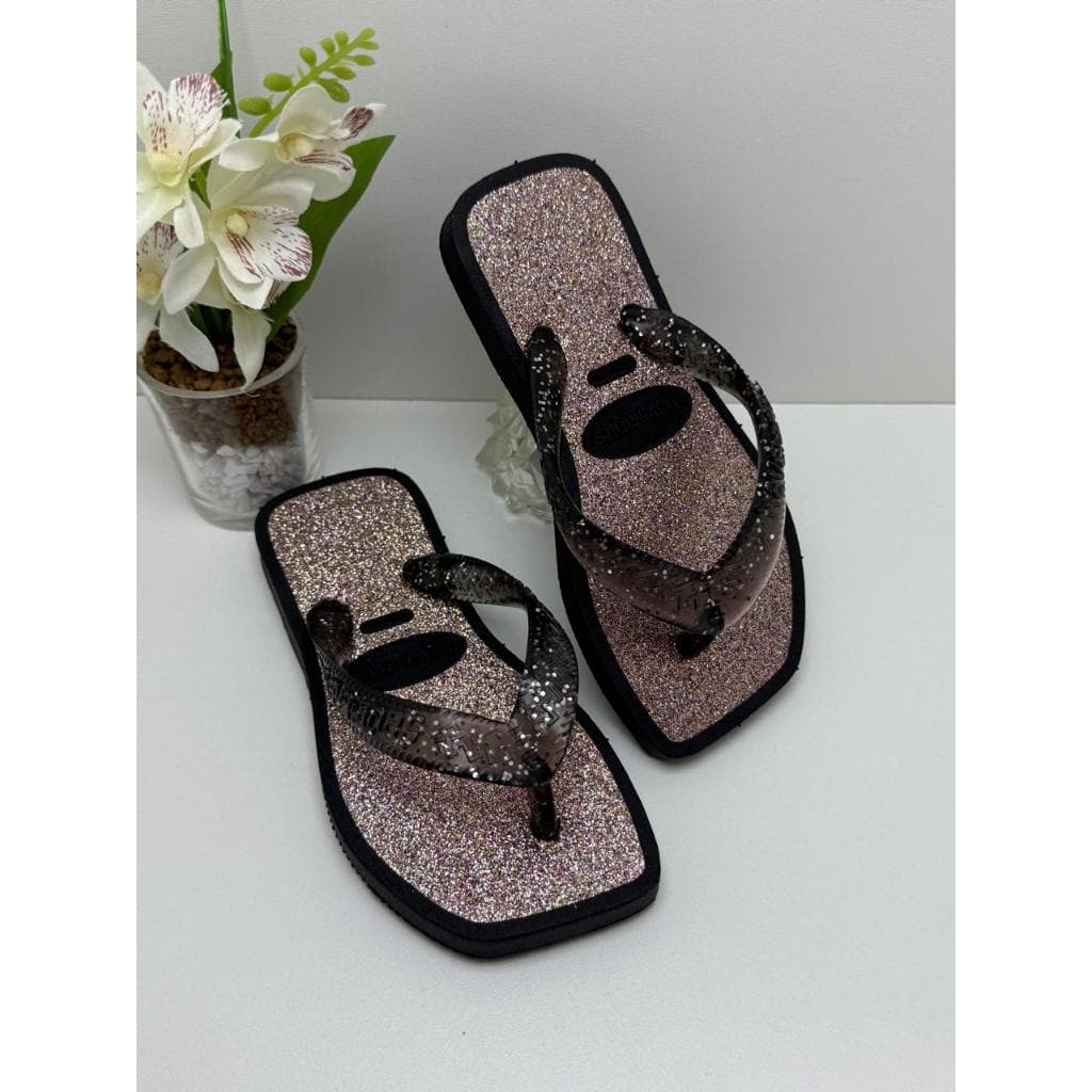 Chinelo infantil feminino com gliter