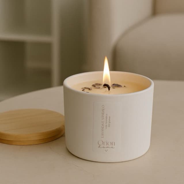 Vela Aromática Artesanal 100g - Vários Aromas e Cores - COLORS