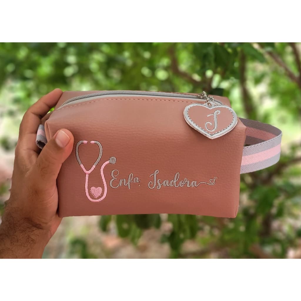 Necessaire Personalizada Técnico de Enfermagem Bordada Nome e Logo Enfermagem Tam M