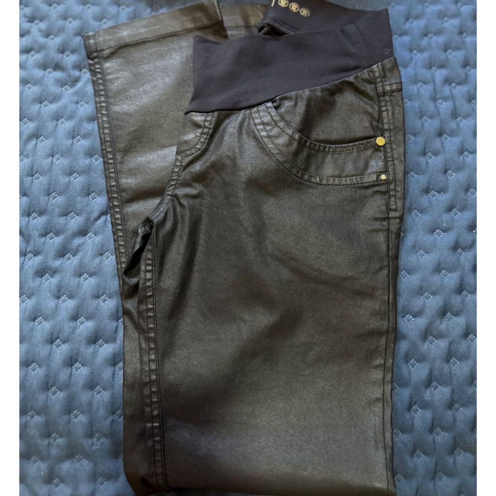 Calça de pano lavagem escura com elastico tamanho M, de marca, luxo, maternidade, grávida, mãe, rock, emo, plusize, boho