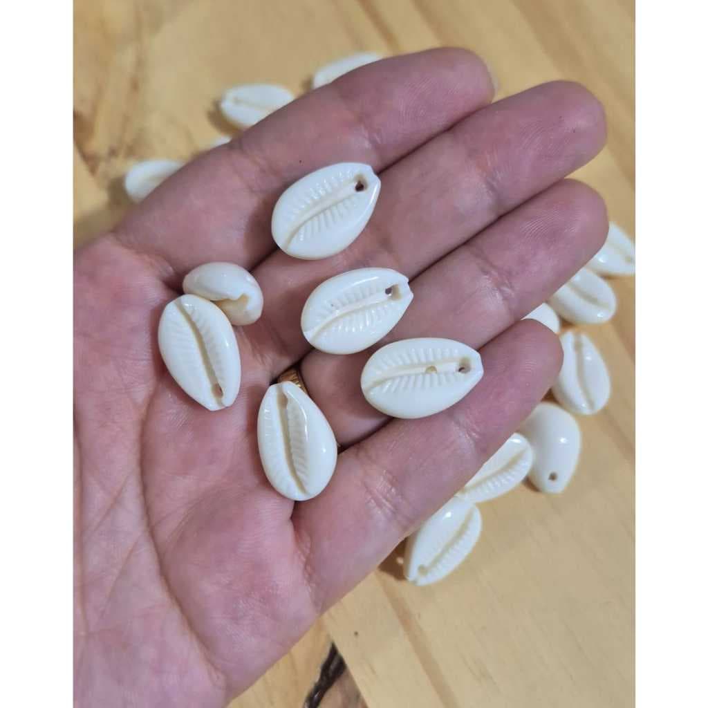 Pingente Búzios Acrílico Com furo passante