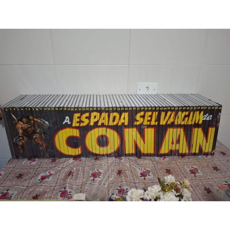 COLEÇÃO A ESPADA SELVAGEM DE CONAN HQS CAPA DURA
