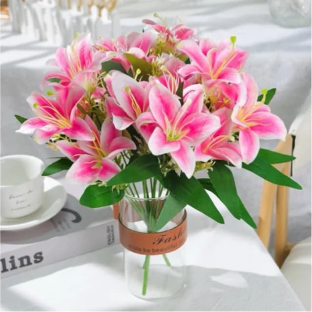 Buquê de Lírio Artificial com 5 Flores P/ Decoração Casamento, Arranjos, Decorar Festas e casa - YNH802256