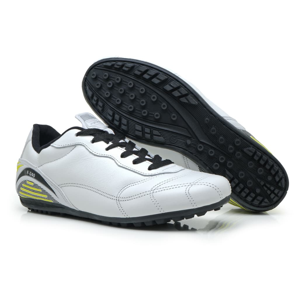 Chuteira para Society de Couro Legítimo Costurada Promoção