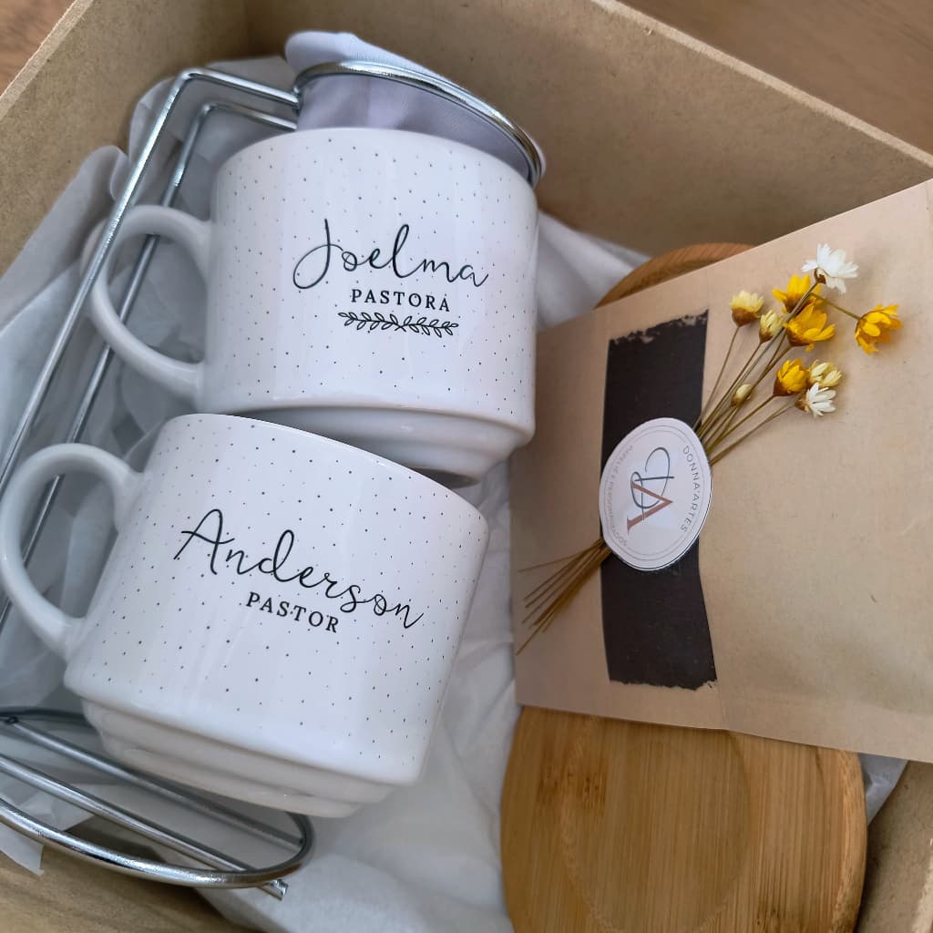 Kit Presente Pastores (Caixa Convite) com Xícaras Personalizadas