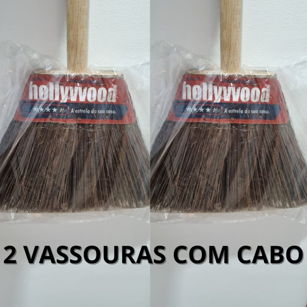 Kit com 2 Vassouras de Piaçava Natural – Limpeza Pesada Sem Esforço!