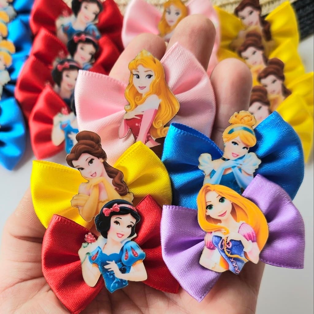 Laços Pet Fêmea M Princesas Banho e tosa Pet Shop cachorros Enfeite para cachorro Lacinhos pet