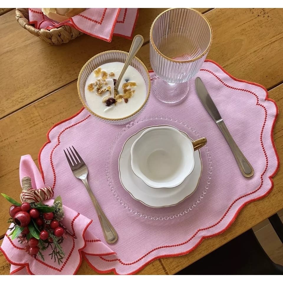 8 Pçs (4 Jogos) Jogo Americano Bordado RosaRed Com Guardanapo