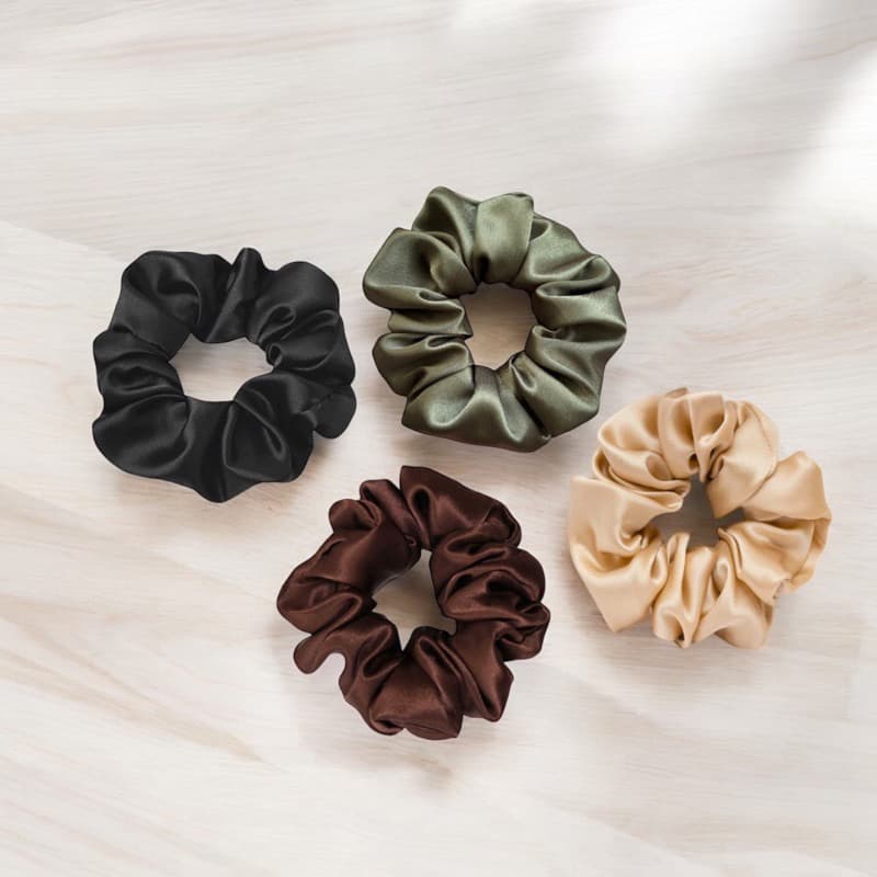 Kit Xuxinha de Cetim, Scrunchie de cabelo antifrizz, Xuxa, acessório, rabicó, laço, preta, coloridas