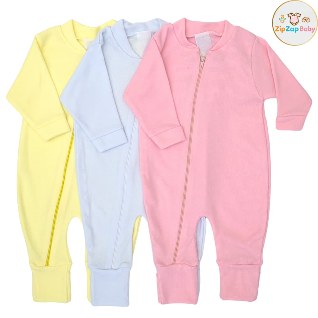 KIT 2 OU 3 MACACÃO CANELADO OU SUEDINE VIRA PÉ COM ZÍPER PARA BEBÊ MENINA  - ACONCHEGO E ESTILO PARA AS PEQUENAS