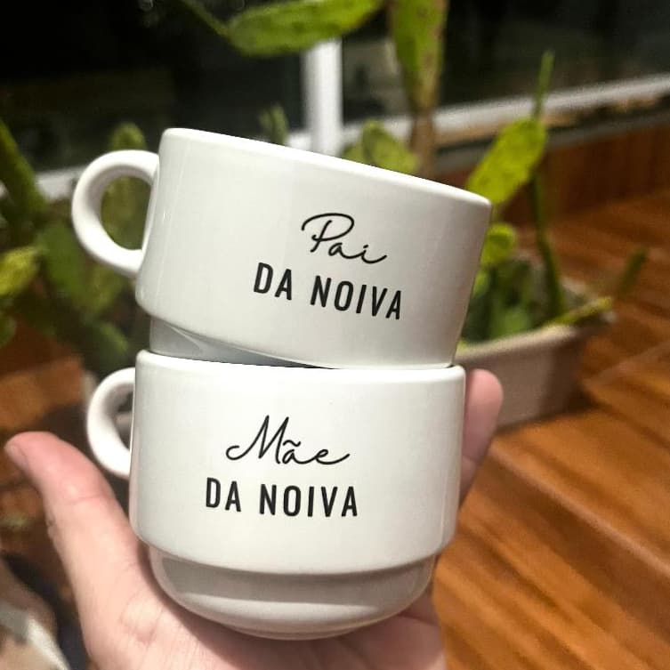Modelo 2 | Xícara Porcelana casamento Mãe da noiva, pai do noivo, Padrinhos, Minimalista 150ml