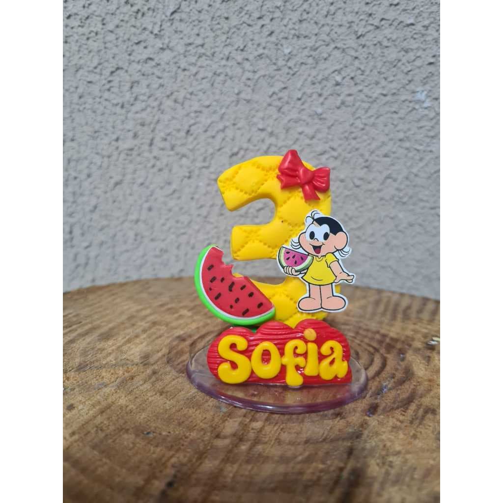 vela de aniversário MAGALI laço vermelho, personalizada biscuit, topo de bolo com nome e pavio