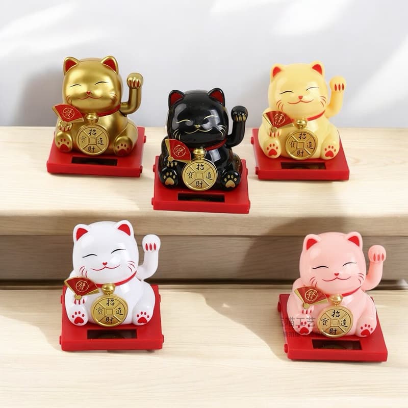 Gato Da Sorte com Leque Maneki Neko Decorativo Energia Solar