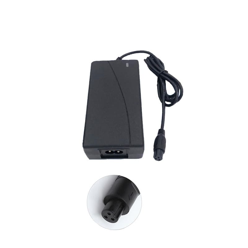 Carregador Fonte Universal De Triciclo E Hoverboard 42v/2a