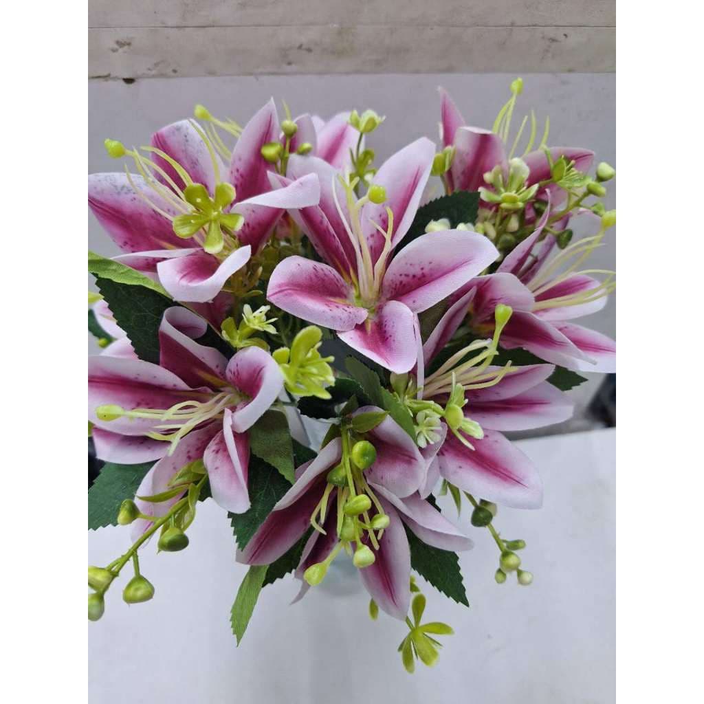 Buquê de lírio artificial 5 flores