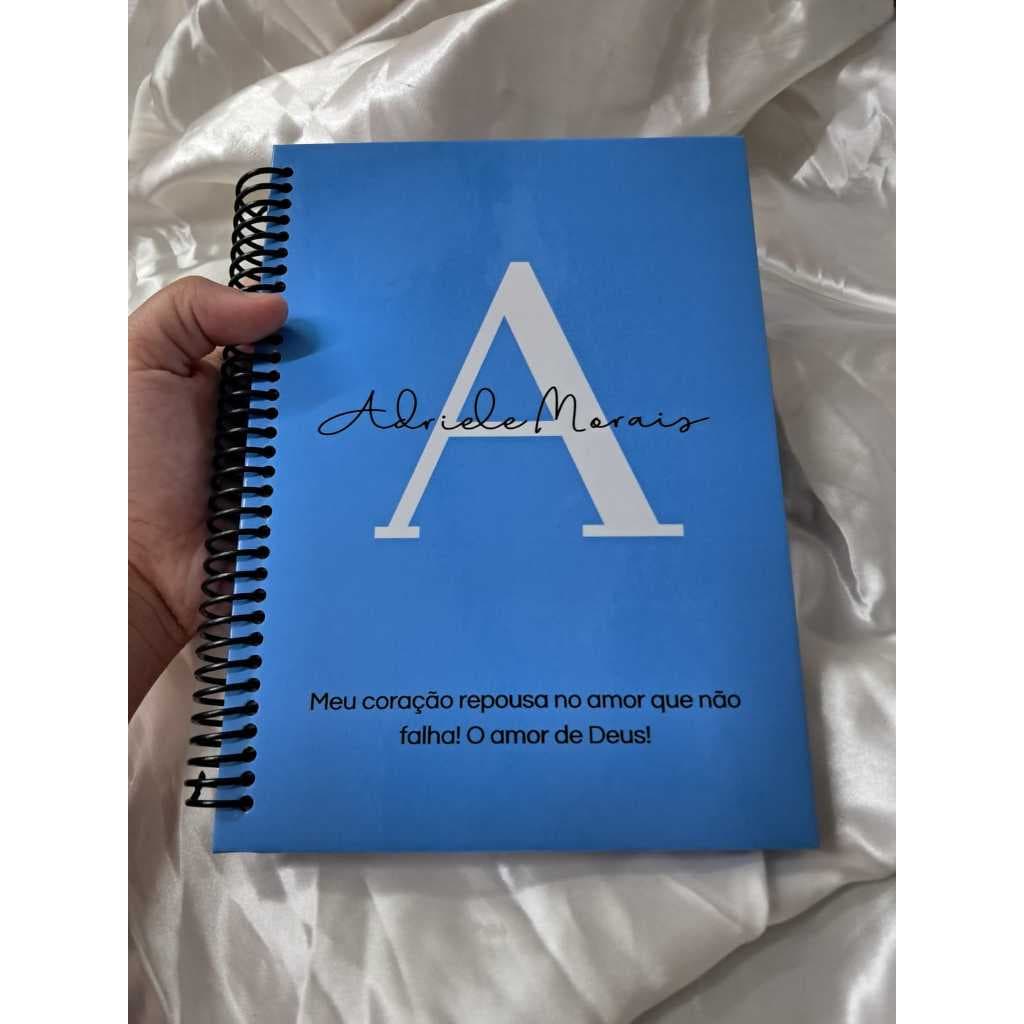 Caderno Feminino Personalizado 14x20cm | Moderna, Colorida, com Inicial e Nome na Capa