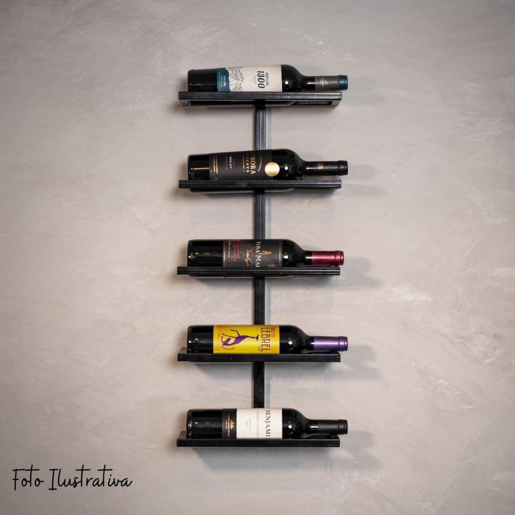 Suporte de Garrafas Adega Industrial De Parede  Decorativa Para 5 Garrafas Vinhos Cachaça