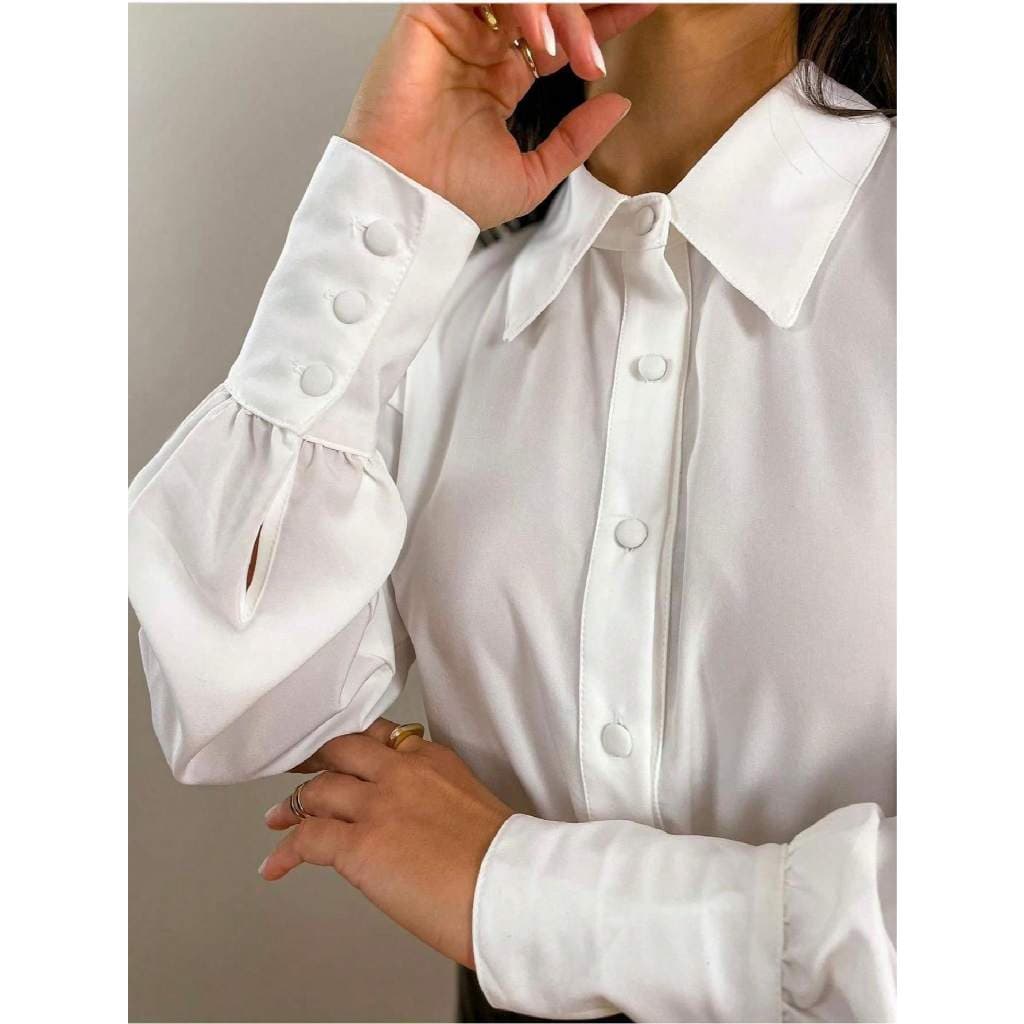 Camisa feminina elegante e casual， manga bufantes，tem 3 botão ，JEMMY MODA。