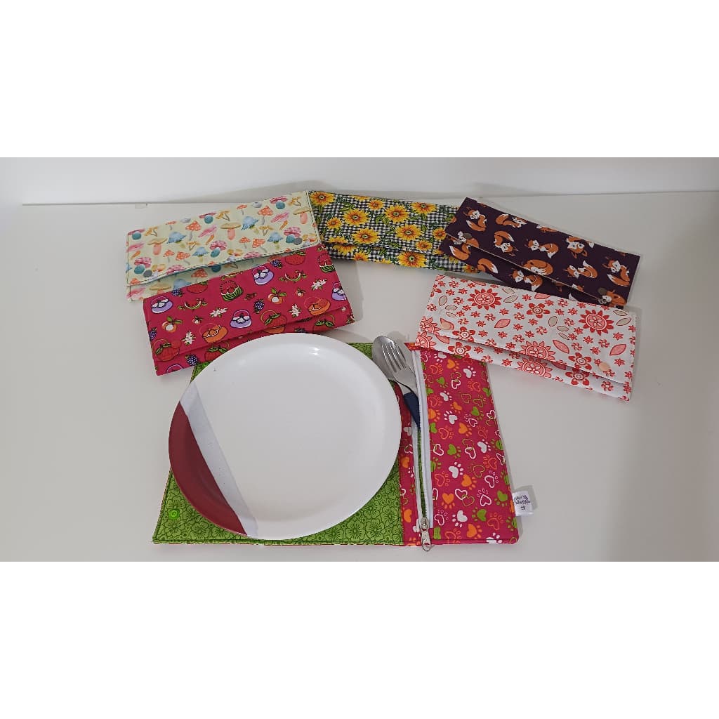 Lugar Americano em tecido de algodão com porta talheres para carregar na bolsa