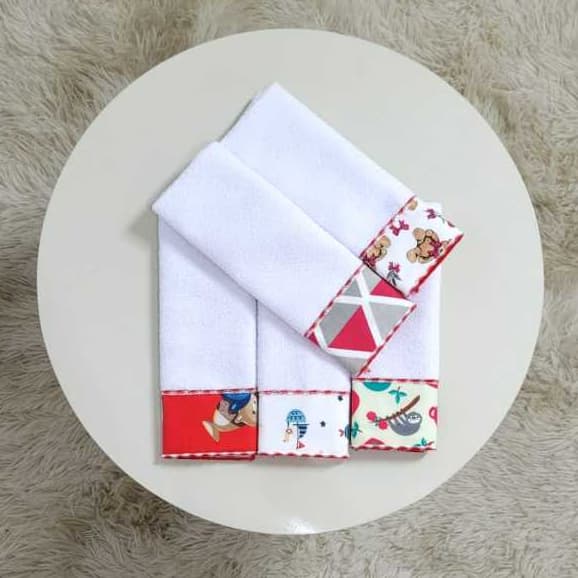 Toalhinhas de Boca e Ombro Kit Maternidade Tecido Felpudo com 5 Unidades