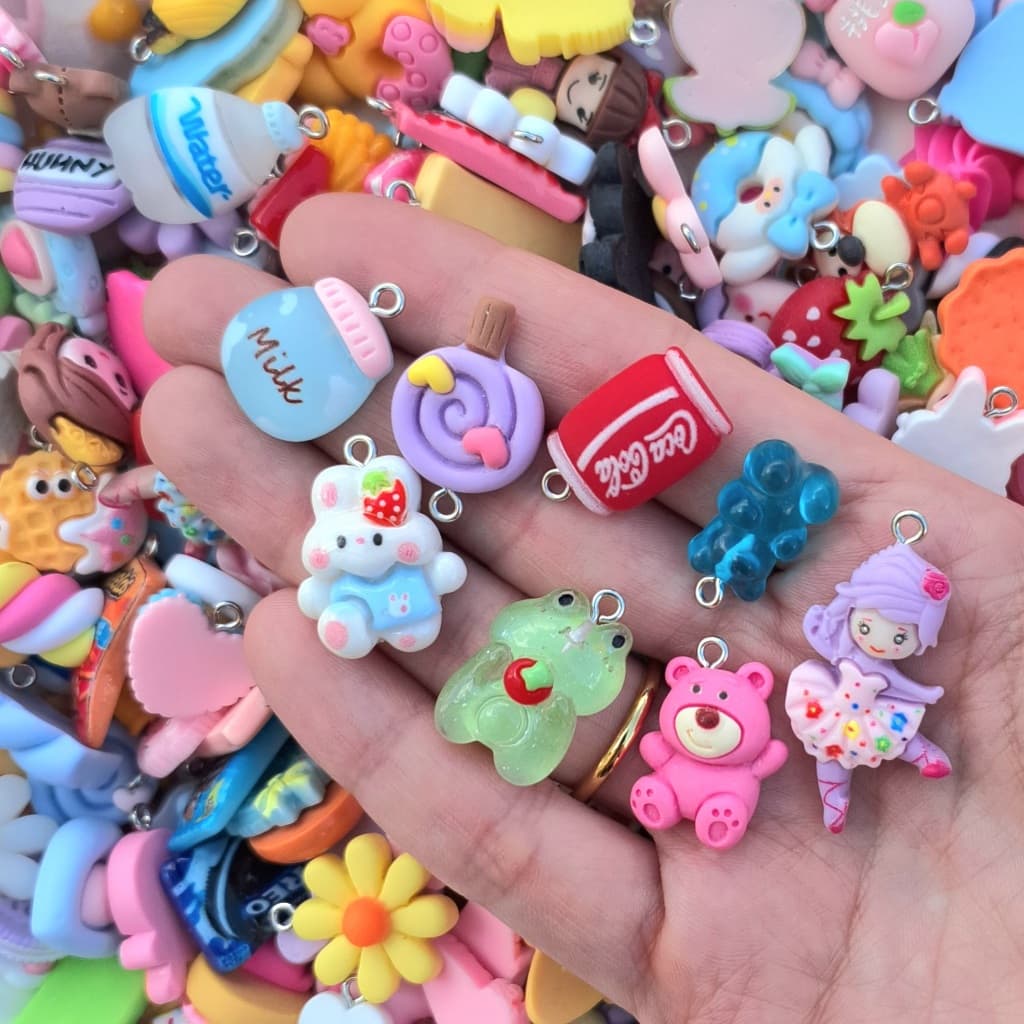 Pingentes Divertidos e Fofos de Resina Individuais Para Fazer Acessórios Lindos