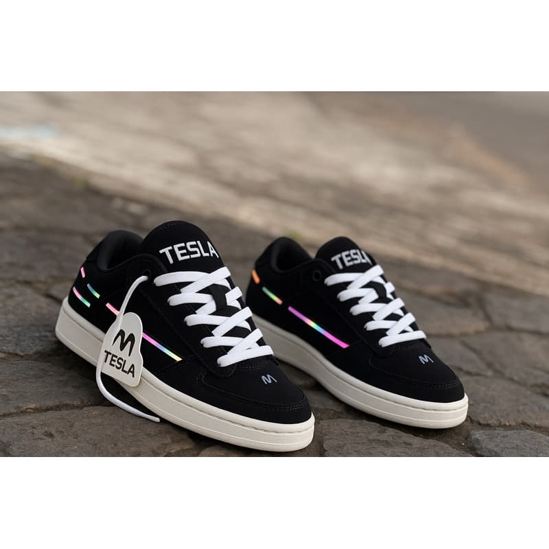 Tênis Tesla Coil Black White Refletivel Furta Cor Feminino Masculino Unissex Skate Skatista Lançamento Envio Imediato
