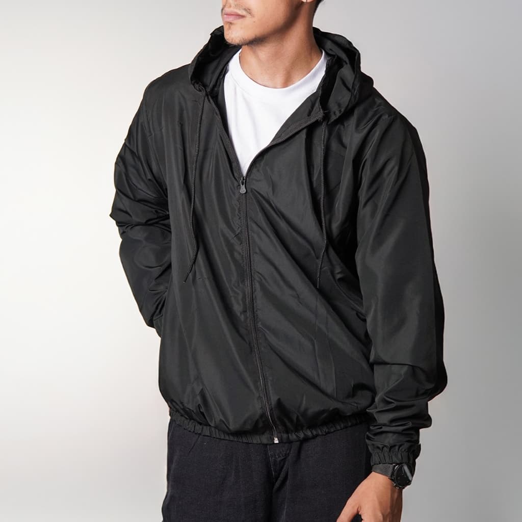 Jaqueta Masculina Corta Vento Impermeável Liso Com Zíper sem Forro e Capuz