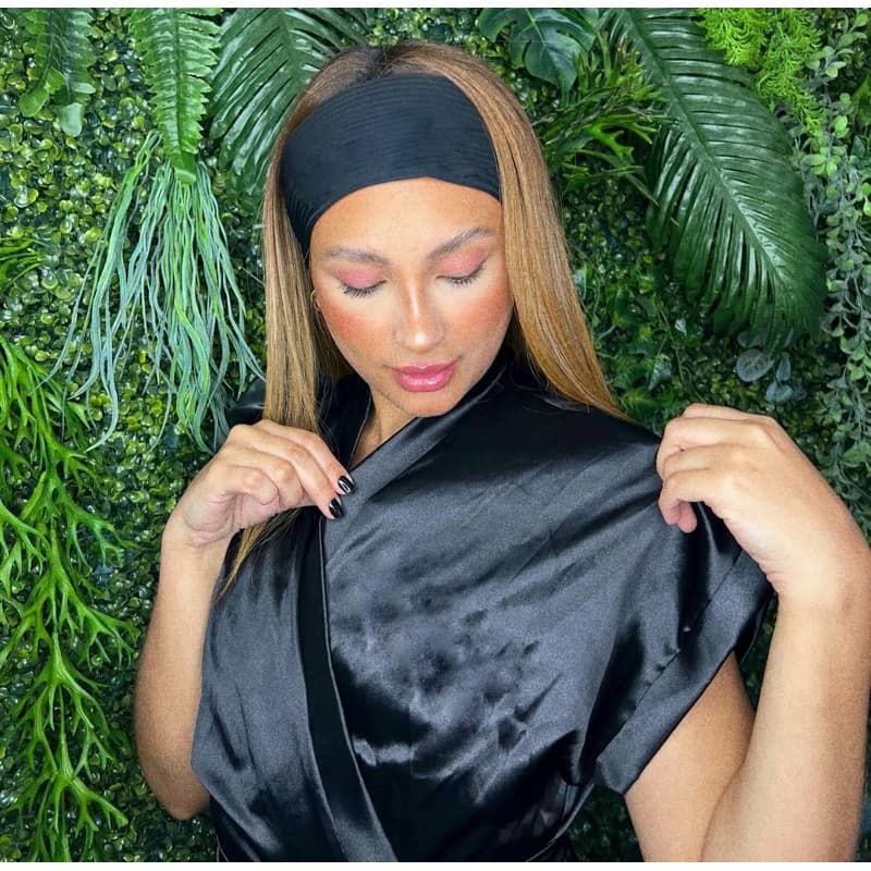 Robe de Cetim Personalizado Bordado