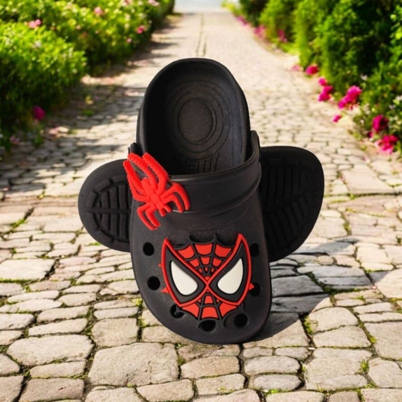 Calçados emborrachado antiderrapante infantis meninas e meninos personagens + Brinde (tatuagem infantil)