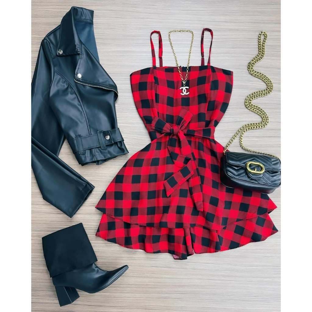 Vestido Macaquinho Feminino Xadrez Vermelho Modelo Rodado com Bojo, Perfeito para Festa Junina