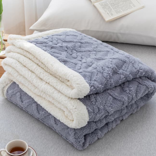 Cobertor Manta Sherpa Grossa 2,20 X 1,80 Muitas Cores e Varias Estampas