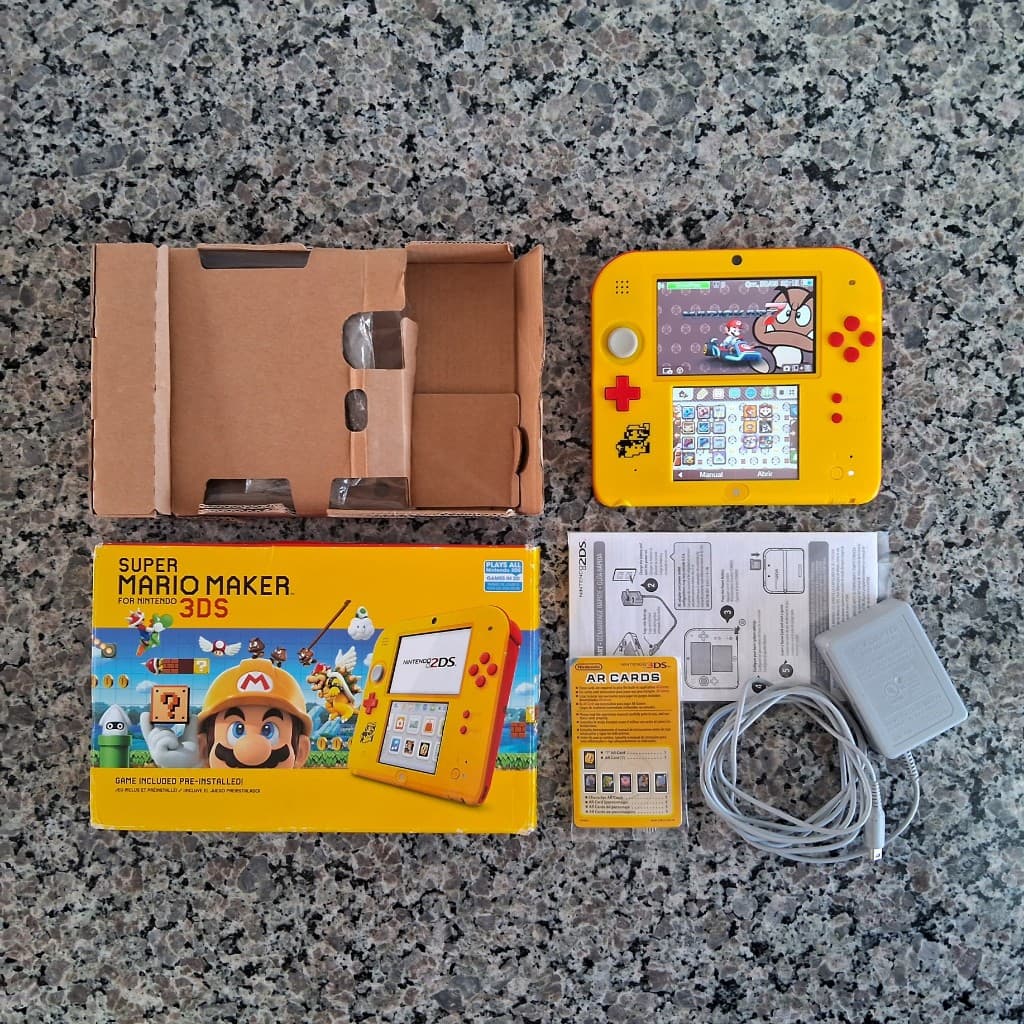 Console Nintendo 2DS - Edição Mario Maker - Desbloqueado - Cartão de 32GB com jogos de 3DS