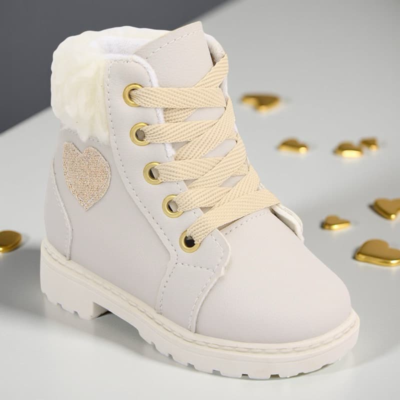 Bota botinha infantil menina feminina coturno pelinho coração
