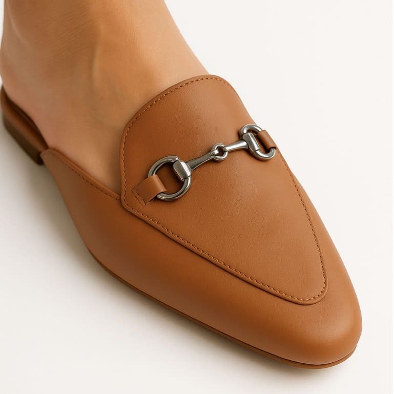 Sapatilha Mule Feminino com Enfeite Rasteira Moda Mule Bico Fino Confortável