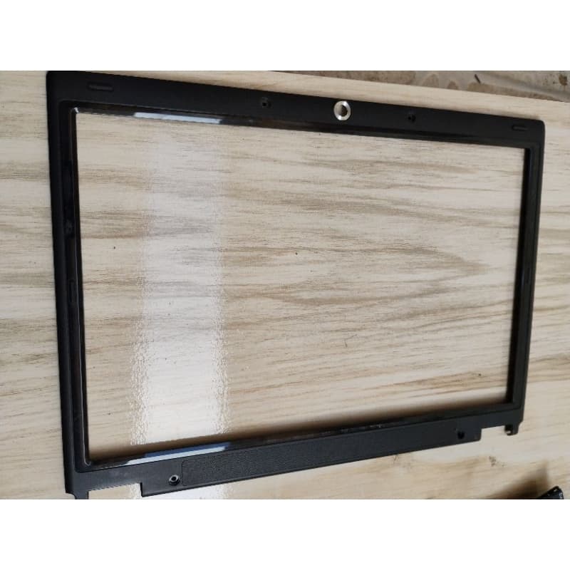 moldura da tela notebook positivo mobile z580