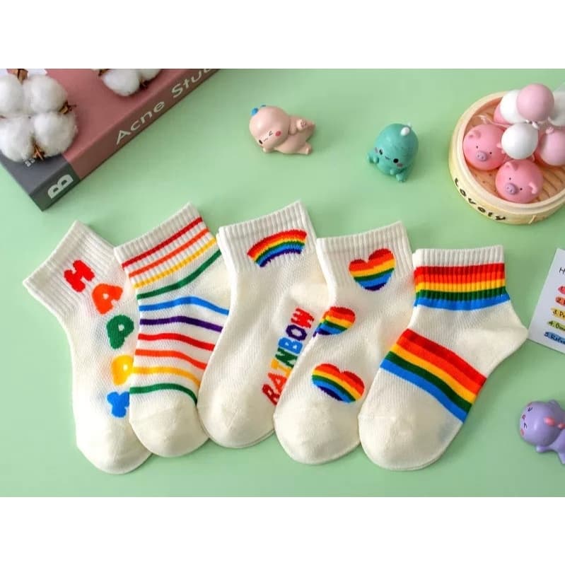 KIT 3-12 Pares Meias Infantis de Algodão Listradas em Arco-Íris - Tamanhos 2-10 Anos