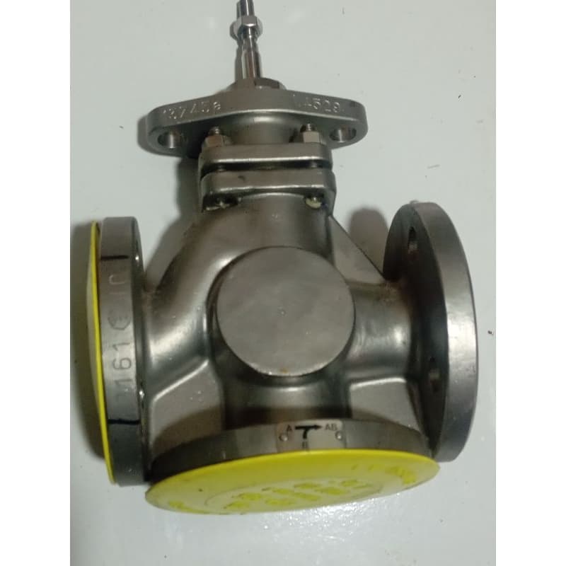 válvula de controle de 3 vias