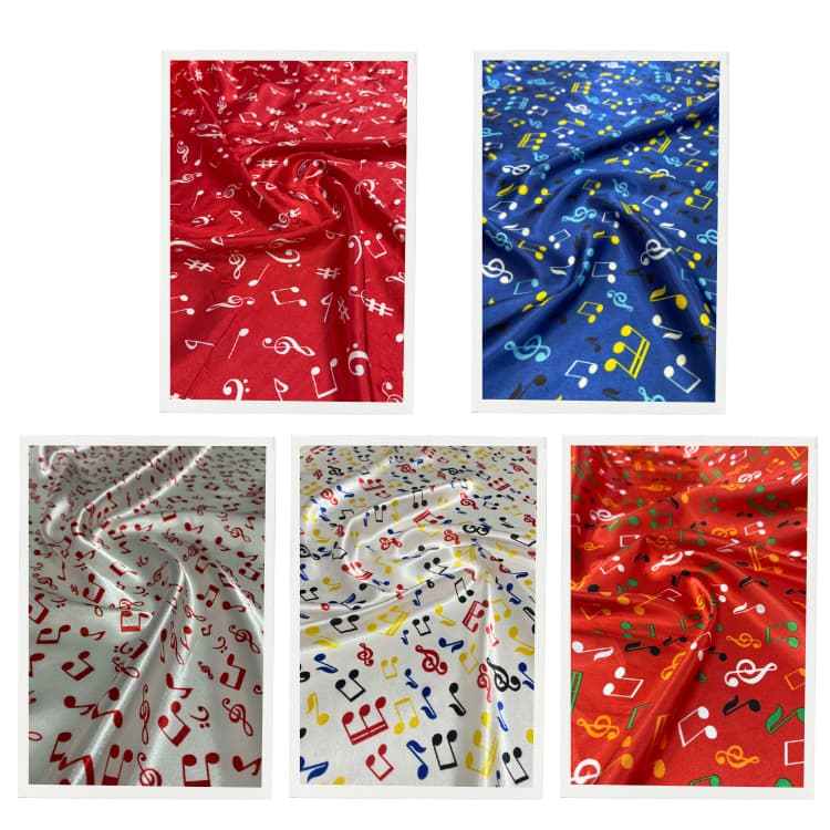 Tecido Cetim Estampado Notas Musicais Coloridas 1,40m Festas e Fantasias