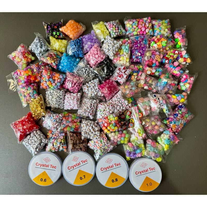 Kit Miçangas Mix Para Pulseiras Com 1000 Peças Com 1 Rolo De 10 Metros De Fio de Silicone