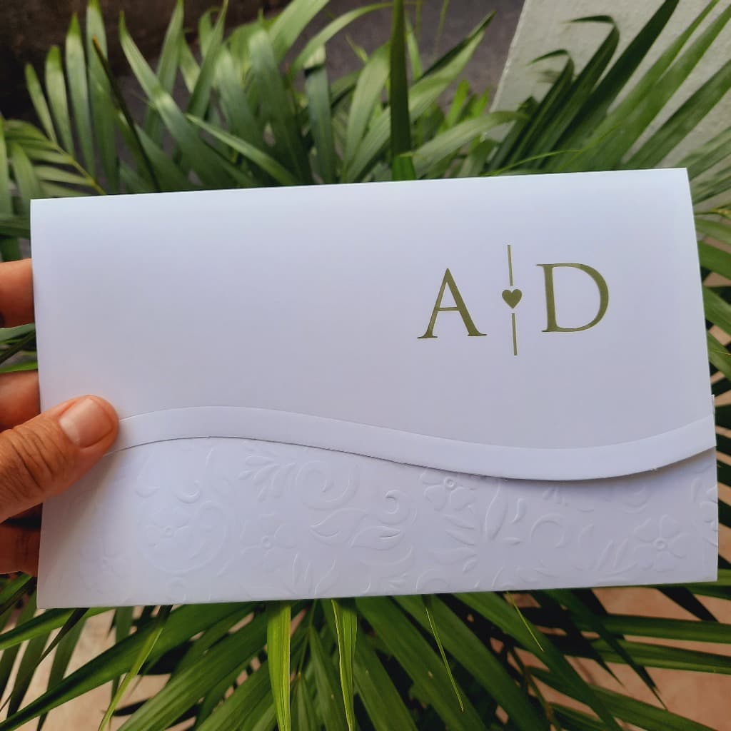 Convite casamento branco clássico com impressão em Verde Oliva - tamanho 13,5 cm x 21,5 cm Monograma verde oliva