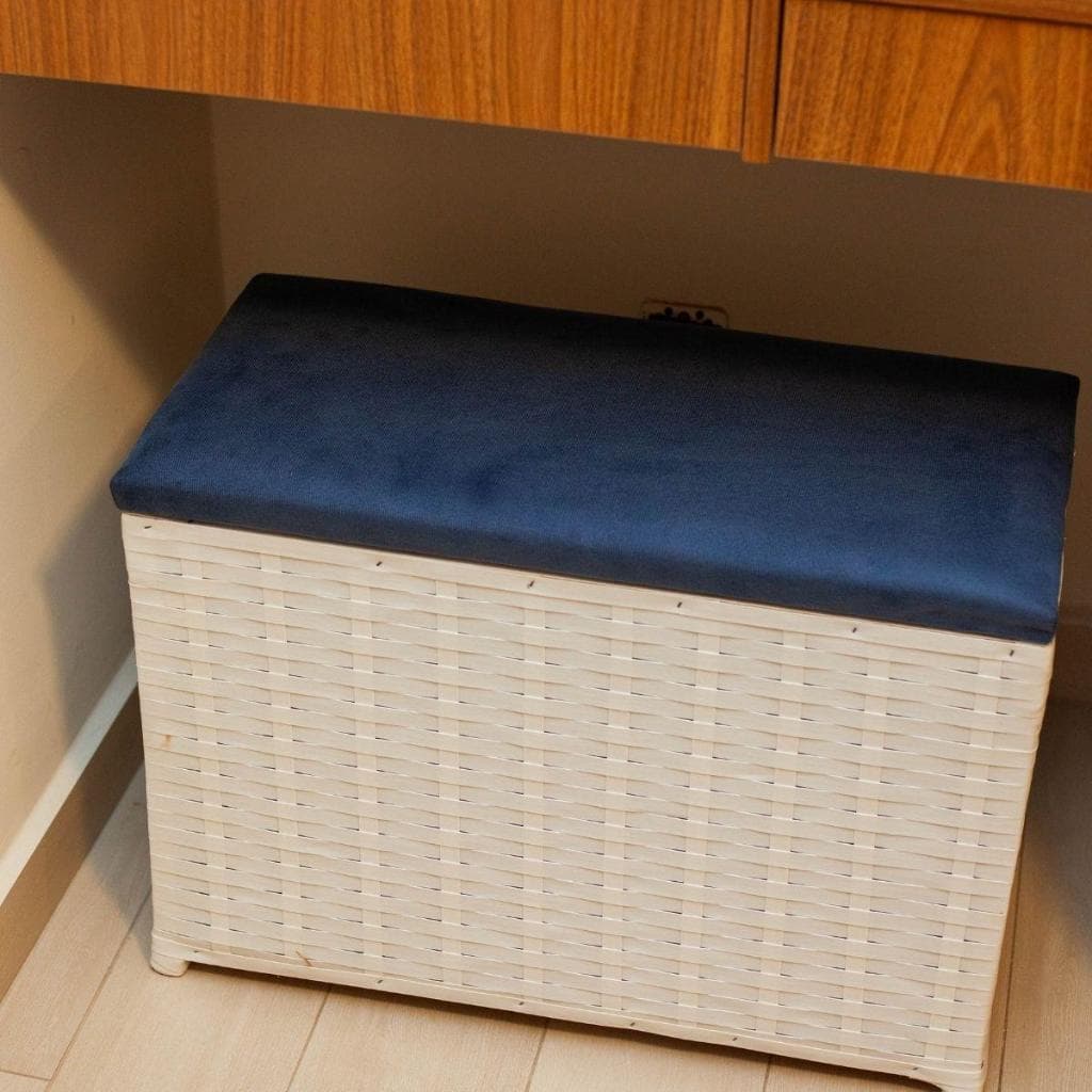 Puff Baú Organizador Fibra Sintética Assento Suede 80 Ltrs