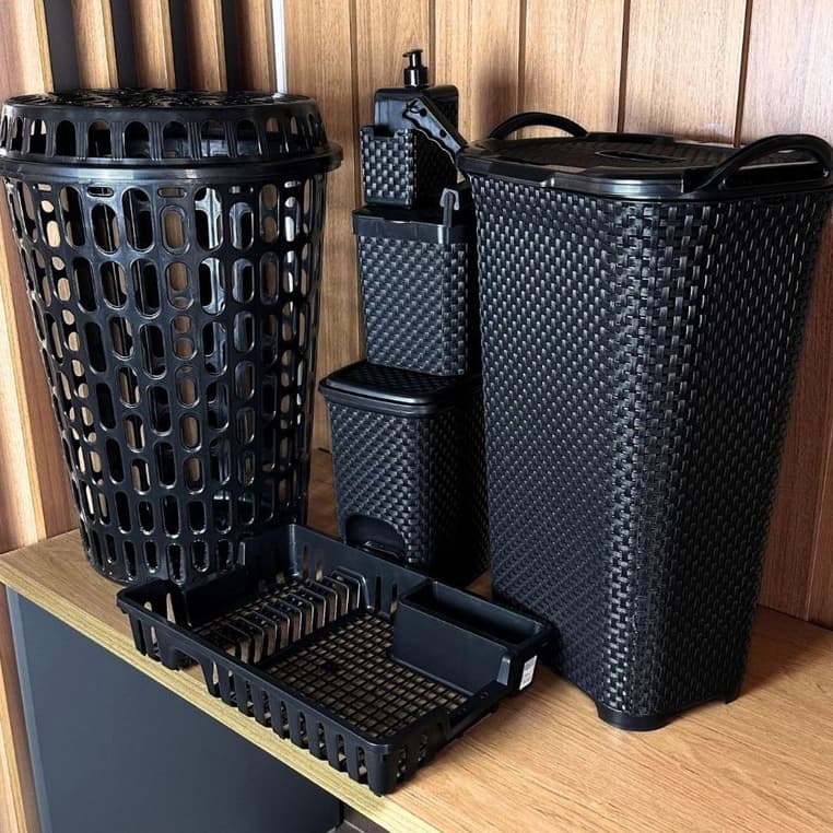 Monte Seu Conjunto Com Cesto Telado 60 Litros Concept