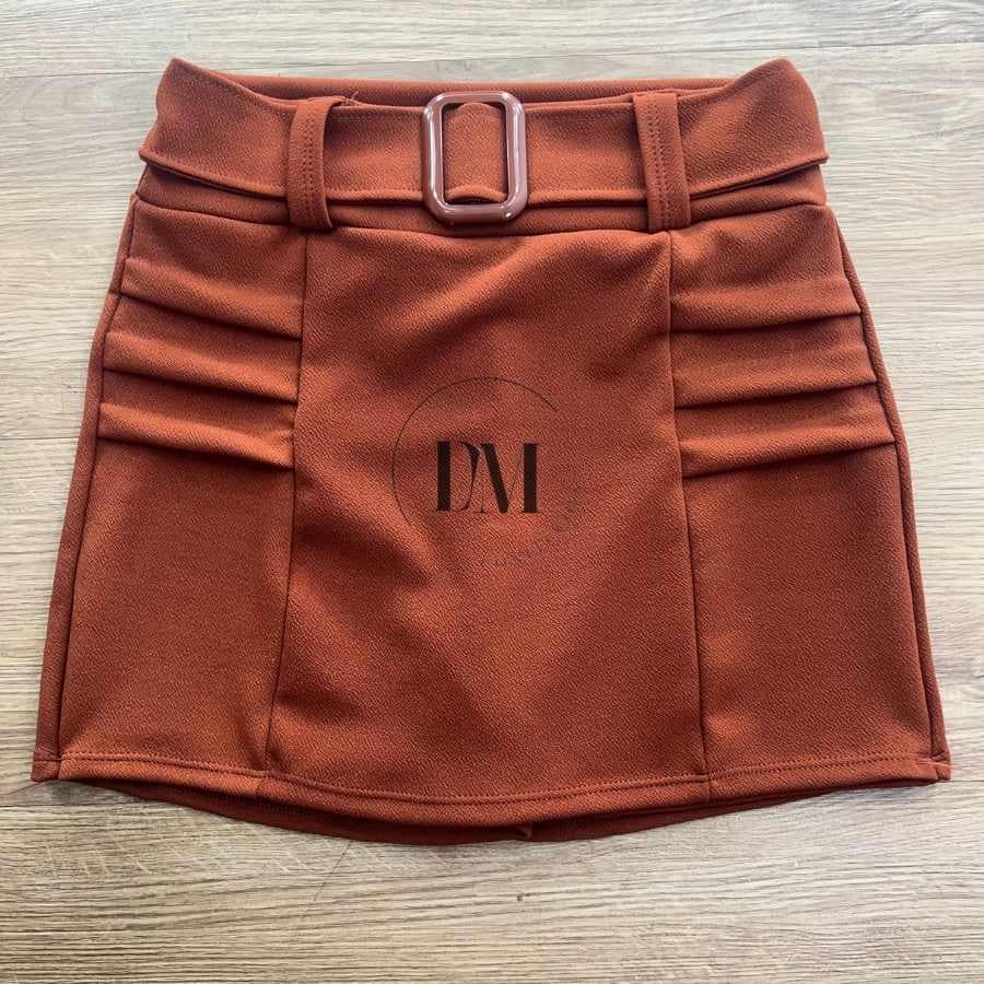 SHORT SAIA COM CINTO FORRADO CINTURA ALTA MALHA CREPE