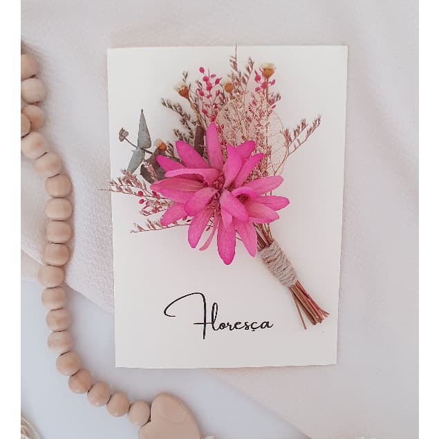 Cartão Presenteável com Arranjo de Flores Desidratadas (LEIA A DESCRIÇÃO)