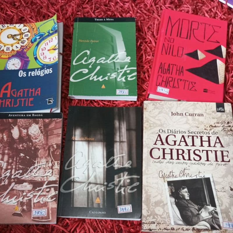 Agatha Christie diversos títulos (326b)