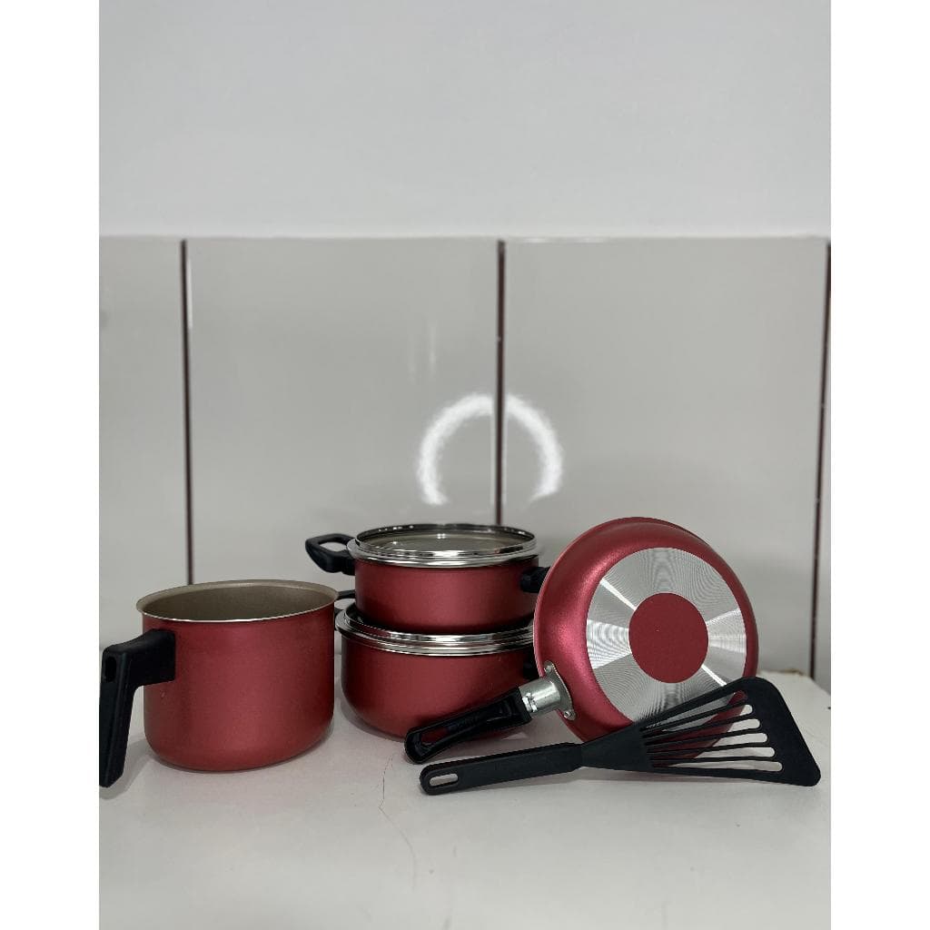 JOGO DE CAÇAROLAS - ANTIADERENTE - PEQUENOS DETALHES EXTERNOS